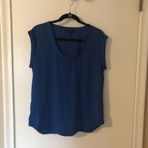 JCrew polyester scoop neck shirt